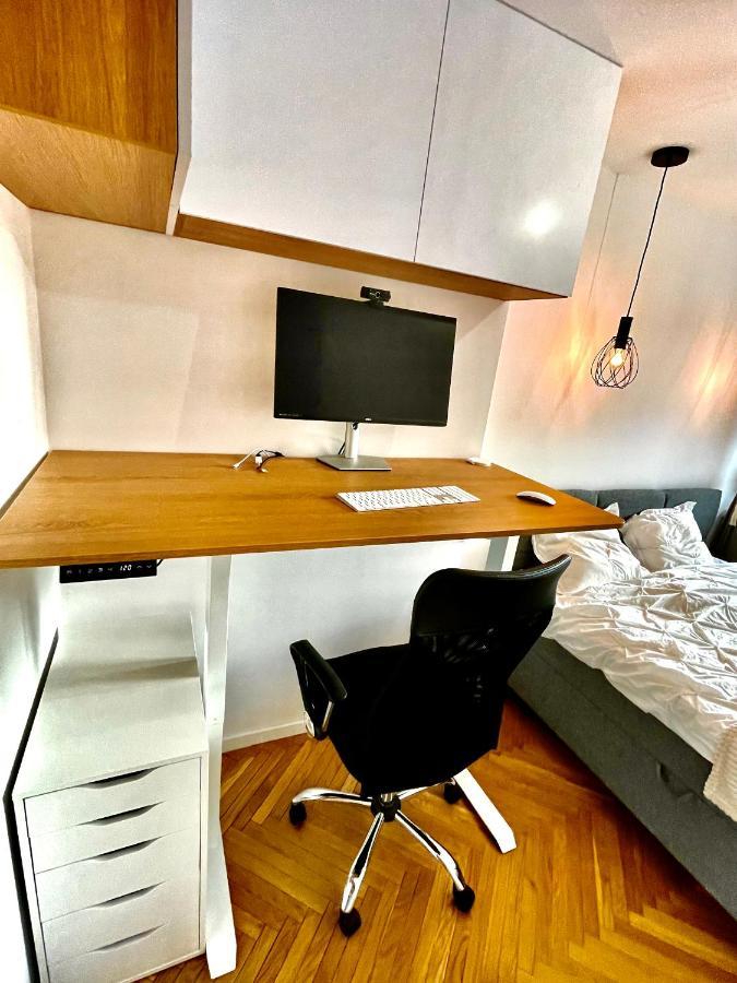 Luxurious Boho Style Apartm. *Home Office* +Desk 카토비체 외부 사진